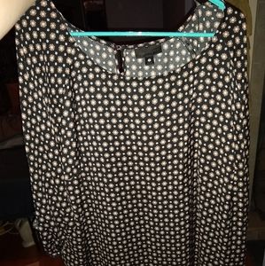 Black patterned shirt 2x